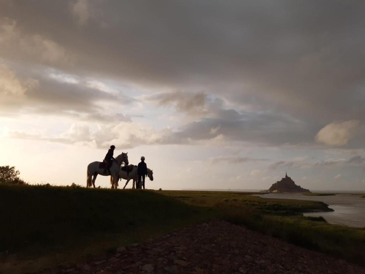 Gite Le Chausey Mont Saint Michel Pontorson Exterior foto